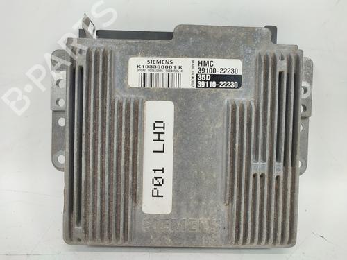 Used Engine control unit (ECU) HYUNDAI ACCENT I (X-3) 1.3 i 12V (84 hp) 15581564