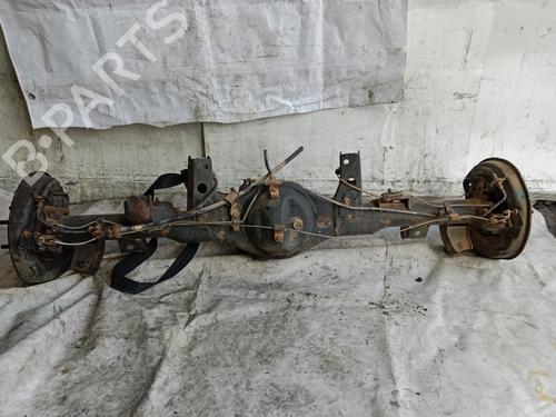 Used Rear axle TOYOTA LAND CRUISER 90 (_J9_) 3.0 TD (KZJ90_, KZJ95_, KZJ90R, KZJ95R, KZJ90W, KZJ95W) (125 hp) 23389758