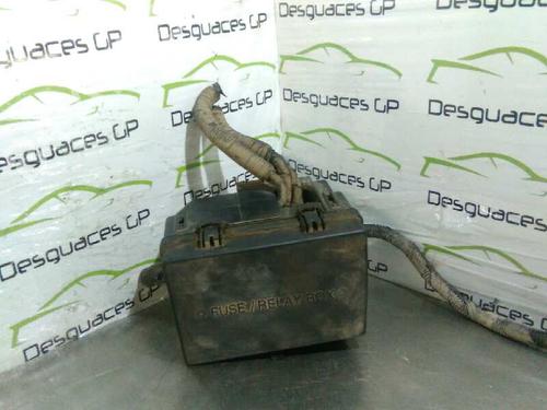 Used Fuse box KIA CARENS I (FC) 1.8 i (110 hp) 7131800