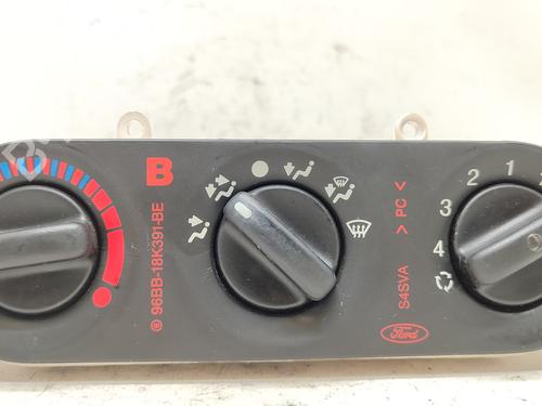 Used Climate control FORD MONDEO II Saloon (BFP) [1996-2000]  20317070