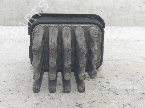 Used Heater resistor OPEL ZAFIRA / ZAFIRA FAMILY B (A05) 1.9 CDTI (M75) (120 hp) 26549889