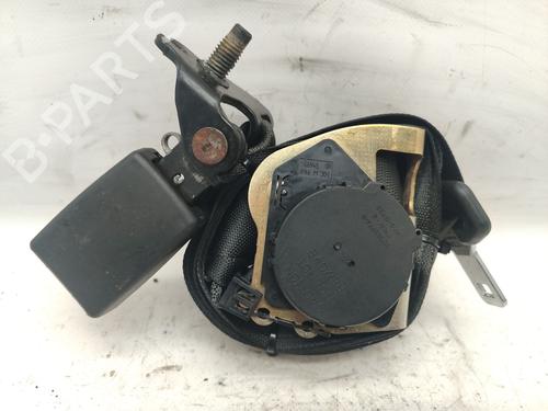Used Rear center seatbelt FORD FOCUS I Saloon (DFW) [1999-2009]  26582841