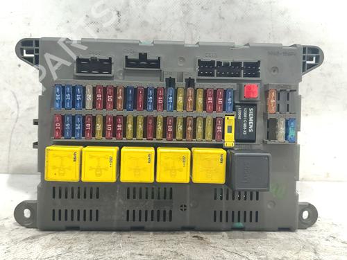 Used Fuse box LAND ROVER FREELANDER I (L314) 2.0 Td4 4x4 (112 hp) 27575635