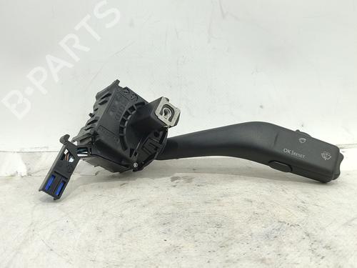 Used Steering column stalk SKODA OCTAVIA II (1Z3) 1.9 TDI (105 hp) 33000681
