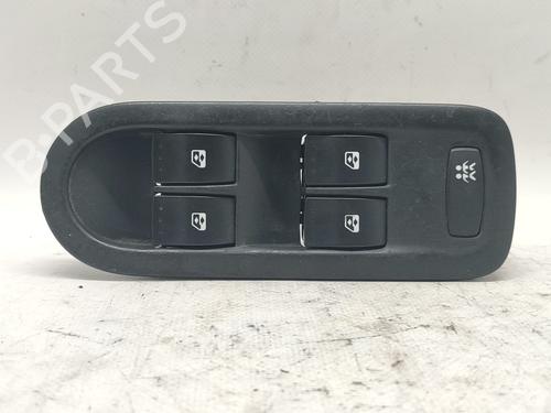 BP30149897I27 main image