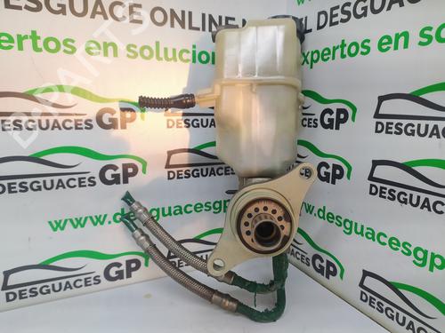 Used Brake master cylinder PEUGEOT 407 SW (6E_, 6D_) 2.0 (136 hp) 8678384
