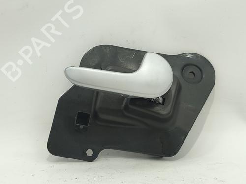 Højre bagtil invendig håndtag OPEL MERIVA A MPV (X03) 1.7 CDTI (E75) (100 hp) 28768593