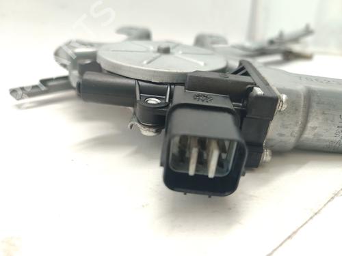 Front left window mechanism MITSUBISHI OUTLANDER II (CW_W) 2.0 DI-D (CW8W) | BP31996890C22