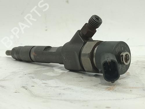 injector-renault-megane-ii-bm01_-cm01_-2001-2002-2003-2004-2005-2006-2007-2008-2009-2010-2011-2012-31623234 main image