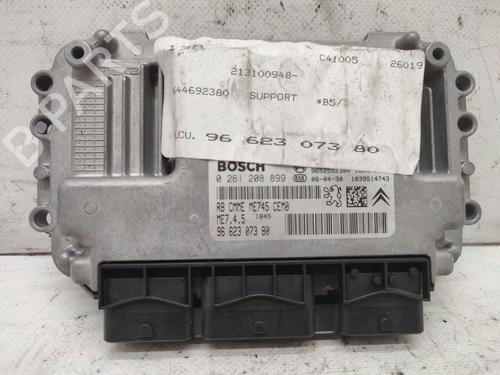 Used Engine control unit (ECU) CITROËN C4 I (LC_) [2004-2014]  18842894