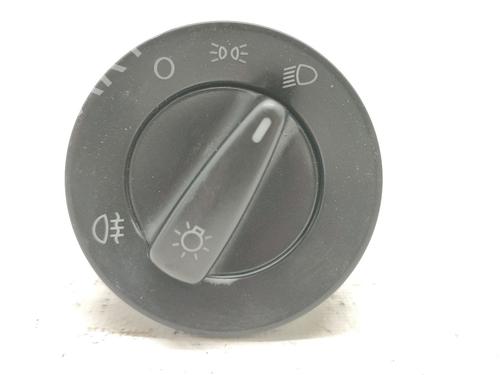 headlight-switch-vw-passat-b5-3b2-1996-1997-1998-1999-2000-2001-36045913 main image