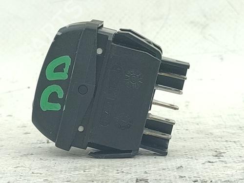 Right front window switch CITROËN XSARA (N1) 1.6 i | BP30685936I26