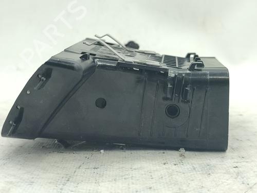 Air vent MERCEDES-BENZ E-CLASS (W212) E 200 CDI / BlueTEC (212.005, 212.006) | BP30686251I21