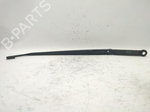 Front windshield wiper arm BMW 3 (E46) 320 d | BP30053640C143 