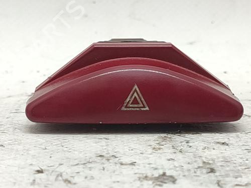 Used Warning switch CITROËN C5 I (DC_) 2.0 HDi (DCRHZB, DCRHZE) (109 hp) 30821099