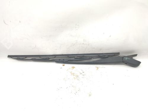 Rear windshield wiper arm PEUGEOT 106 II (1A_, 1C_) 1.1 i | BP28027852C144 