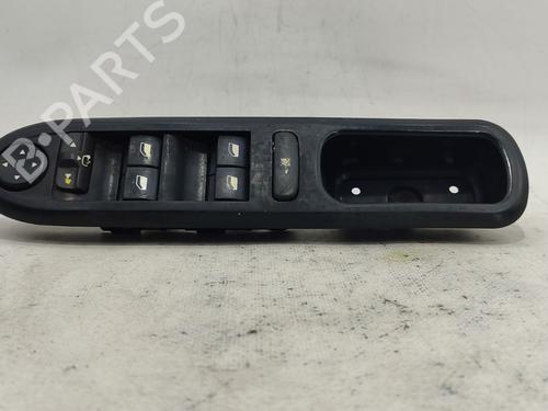 Used Left front window switch Left front window switch PEUGEOT 407 (6D_) 2.0 HDi 135 (6DRHRH, 6DRHRE, 6DRHRG, 6DRHRJ) (136 hp) 34162725 34162725