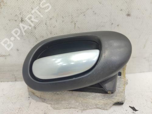 Høyre foran invendig håndtak PEUGEOT 206 Hatchback (2A/C) 2.0 HDI 90 | BP23961636I14 