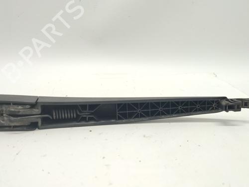Used Rear windshield wiper arm Rear windshield wiper arm 39568937 39568937
