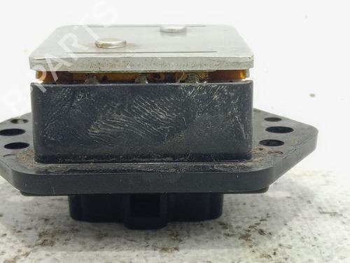 Used Heater resistor Heater resistor OPEL FRONTERA B (U99) 2.2 DTI (6B_ZC, 6B_VF, 6B_66, 6B_76) (116 hp) 34734663 34734663