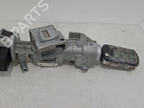 Used Ignition barrel Ignition barrel LAND ROVER DISCOVERY III (L319) 2.7 TD 4x4 (190 hp) 39588828 39588828