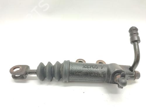Used Clutch slave cylinder Clutch slave cylinder HYUNDAI GETZ (TB) 1.1 (67 hp) 33816408 33816408