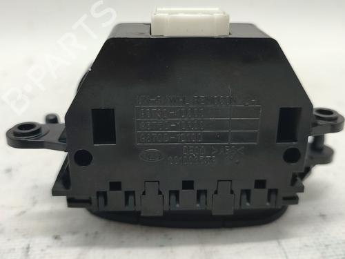 Steering wheel controls KIA CARENS III MPV (UN) 2.0 CRDi 140 | BP30136309E15