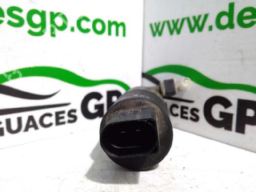 Washer pump FORD FOCUS III Turnier 1.6 TDCi | BP14326570E24