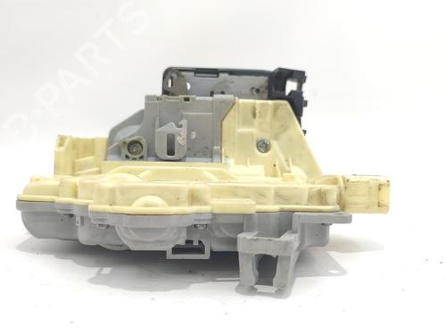 Front left lock VW PASSAT B6 Variant (3C5) 2.0 TDI | BP36645531C98 - Image 2