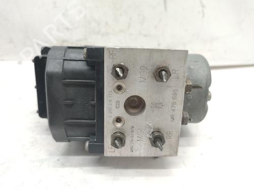 Used ABS pump MITSUBISHI CARISMA (DA_) 1.9 DI-D (DA5A) (115 hp) 23075845