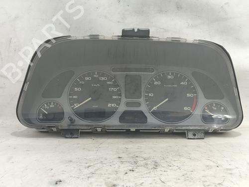 Used Instrument cluster PEUGEOT 306 Hatchback (7A, 7C, N3, N5) 2.0 HDI 90 (90 hp) 25124142