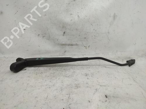Used Front windshield wiper arm CITROËN C2 (JM_) 1.4 HDi (68 hp) 23080403