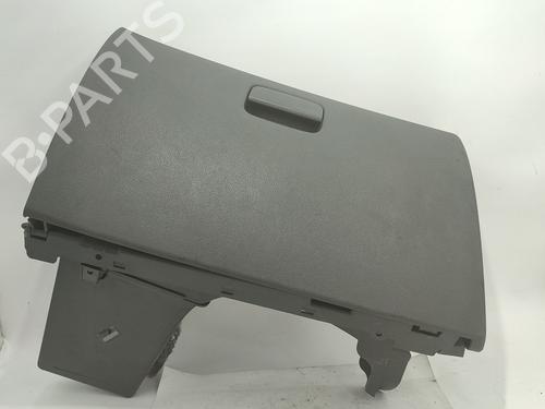 Handskerum PEUGEOT 5008 (0U_, 0E_) 1.6 HDi (110 hp) 31829007