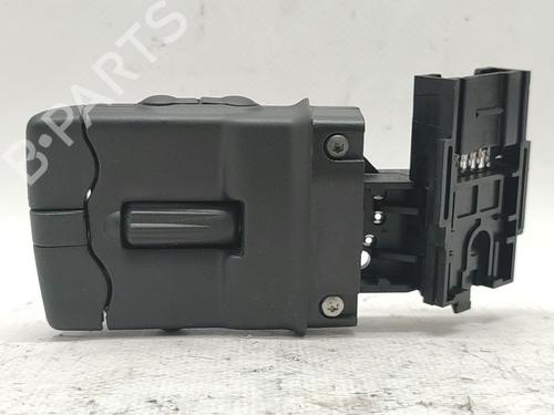 Steering wheel controls RENAULT MEGANE II (BM0/1_, CM0/1_) | BP30149938E15