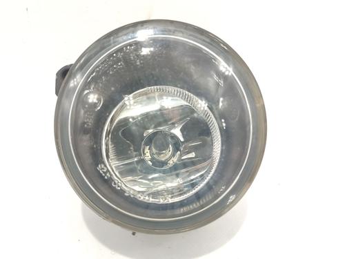 Used Right front fog light Right front fog light LAND ROVER DISCOVERY III (L319) 2.7 TD 4x4 (190 hp) 39713265 39713265