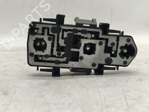 Used Lamp holder AUDI A6 C5 (4B2) 2.5 TDI (155 hp) 16552092