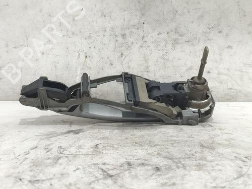 Venstre foran utvendig håndtak VW PASSAT B5.5 (3B3) 1.9 TDI | BP28095476C128 