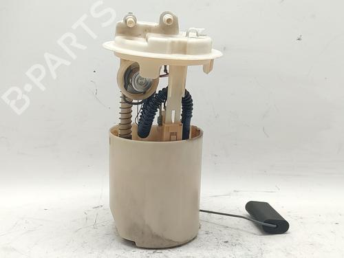 Used Fuel pump PEUGEOT 206 Hatchback (2A/C) 1.4 i (75 hp) 30176467