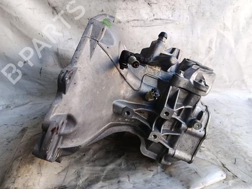 Used Gearbox Gearbox OPEL COMBO Box Body/MPV 1.7 DI 16V (65 hp) 39658220 39658220