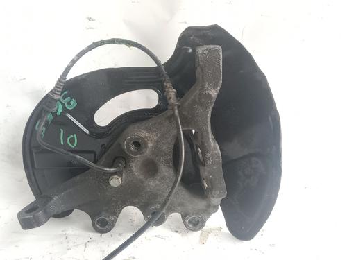 Used Left front steering knuckle Left front steering knuckle MERCEDES-BENZ CLK (C209) CLK 240 (209.361) (170 hp) 33273240 33273240