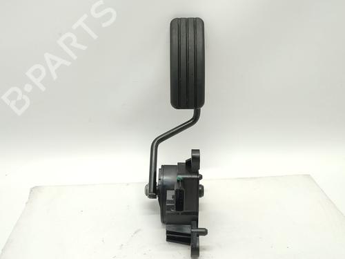 pedal-renault-grand-scenic-ii-jm01_-2004-2005-2006-2007-2008-2009-40024096 main image