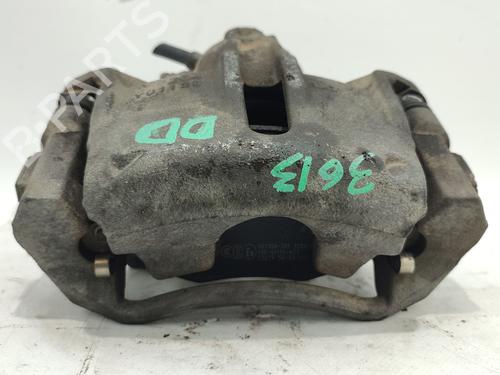 Used Right front brake caliper FORD MONDEO III Saloon (B4Y) 2.0 TDCi (130 hp) 32118874