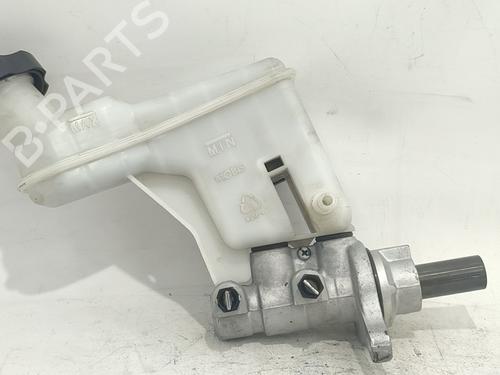Used Brake master cylinder Brake master cylinder 38224205 38224205