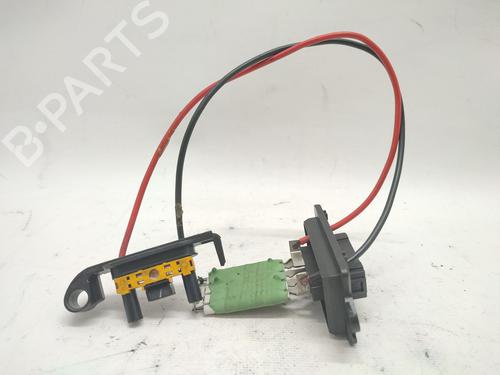 Varmeblæsermodstand Varmeblæsermodstand RENAULT MEGANE II (BM0/1_, CM0/1_) 1.5 dCi (BM02, BM13, BM2A, CM02, CM13) (101 hp) 34396525 34396525