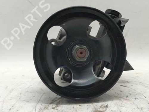 Used Steering pump KIA CARENS III MPV (UN) 2.0 CRDi 140 (140 hp) 30136324