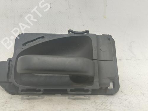 Used Rear right interior door handle Rear right interior door handle CITROËN SAXO (S0, S1) 1.5 D (57 hp) 34137589 34137589