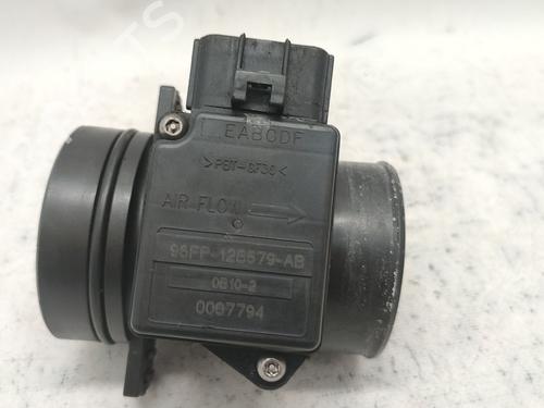 Mass air flow sensor FORD PUMA (EC_) 1.4 16V | BP37027972M95 - Image 4