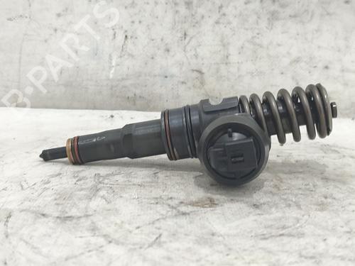 Injektor für VW PASSAT B5.5 (3B3) 1.9 TDI (101 hp) 28095559