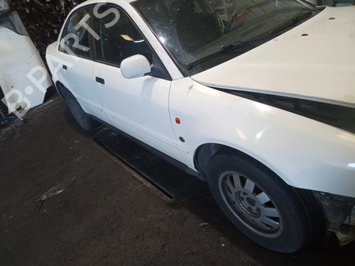 Warnblinkschalter AUDI A4 B5 (8D2) 1.9 TDI | BP18243542I22 