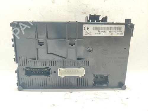 Used Fuse box RENAULT CLIO II (BB_, CB_) 1.5 dCi (B/CB3M) (64 hp) 30686170